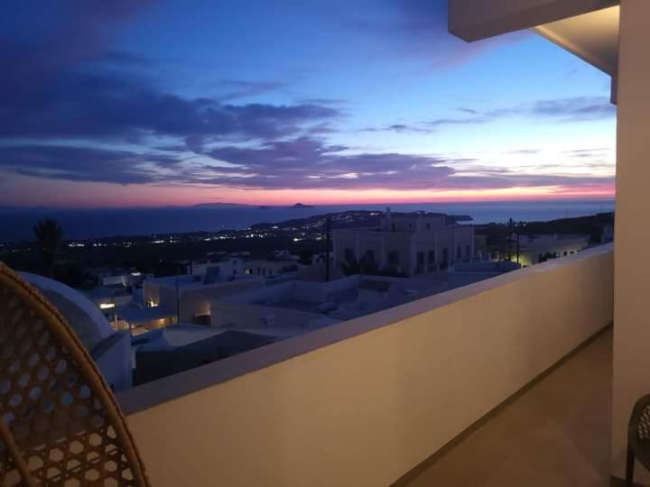 Astivi Santorini Apartments Pírgosz Kültér fotó